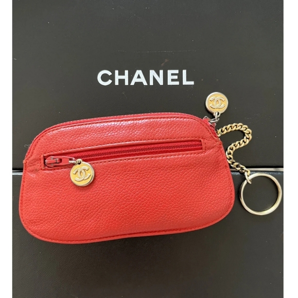 Chanel Key Pouch 24K Plated - Picture 2 of 13